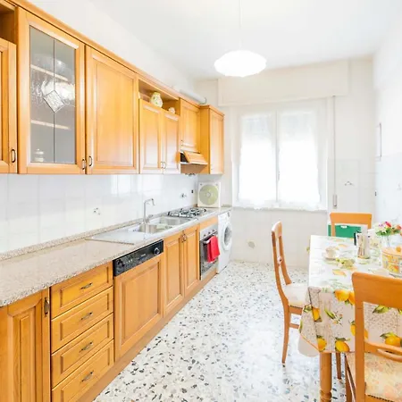 197 - Casa Gio, 5 Minuti Di Auto Dal Mare E Dal Centro Di Сестри-Леванте